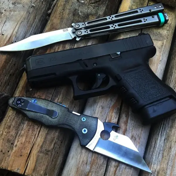 Top view Glock 30 displaying slide profile, barrel hood and octagonal rifling stamp